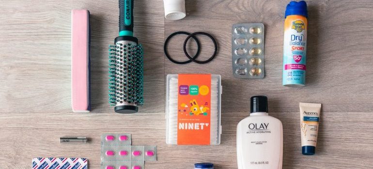 Organize toiletries when packing your bathroom for relocation