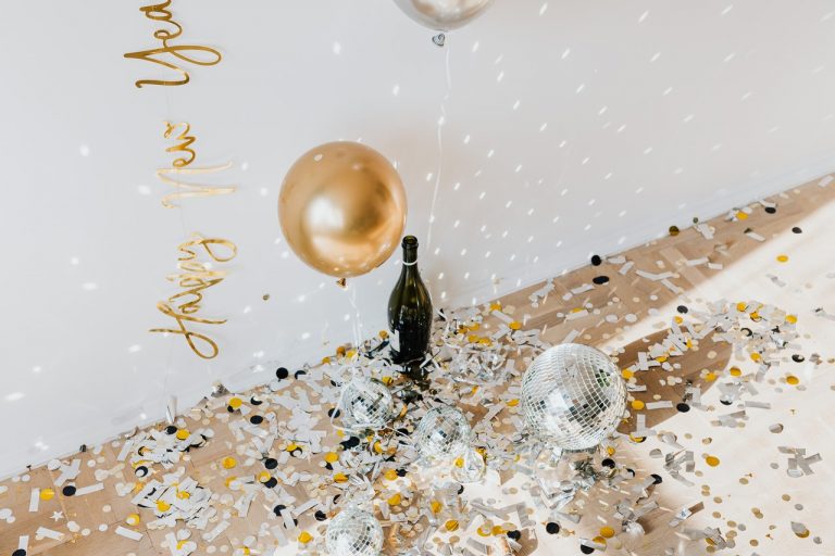 wine and balloon for the celebration