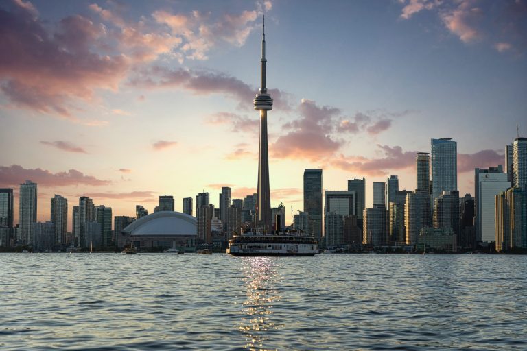 CN tower sea view