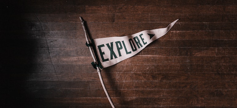 Explore flag
