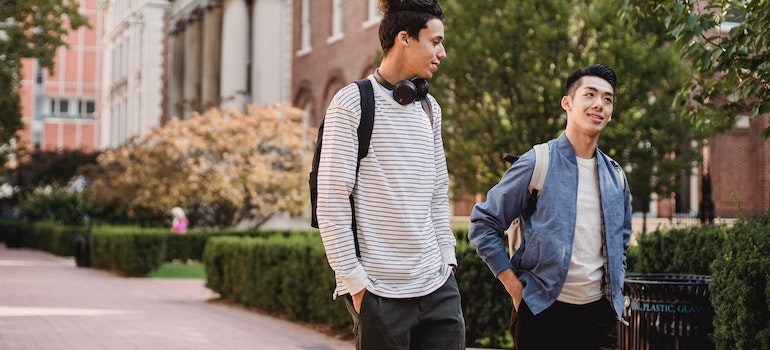 Two international students in Canada on their way to a college