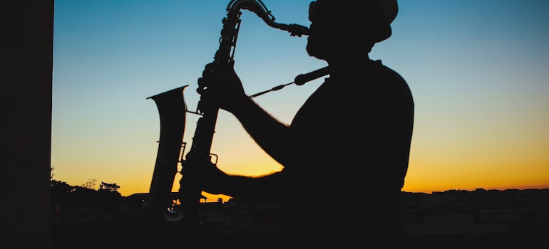 A man playing saxophone