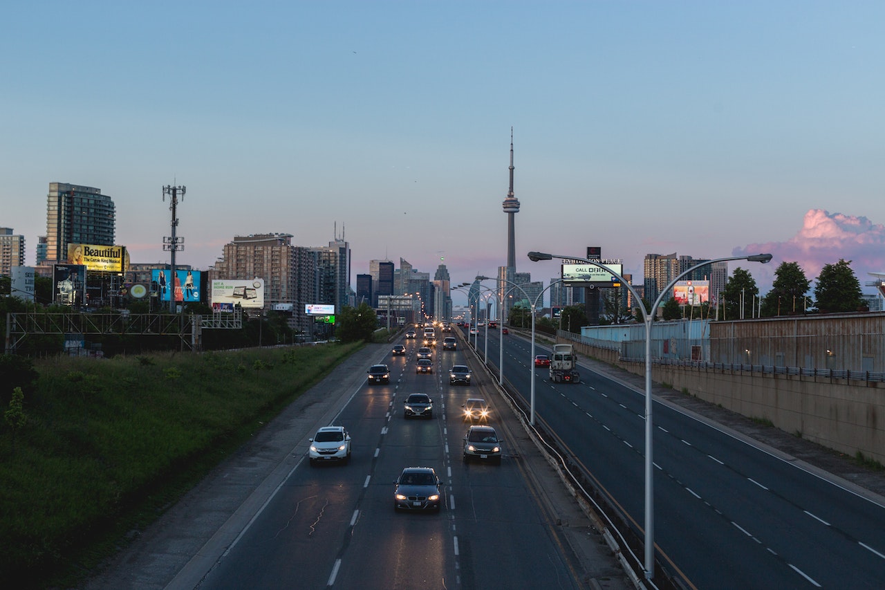 Traffic on a road in Toronto