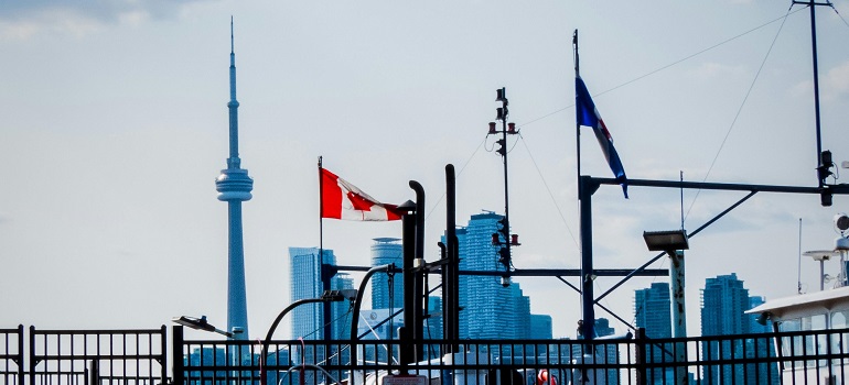 a viewpoint of someone who's moving to Toronto Islands