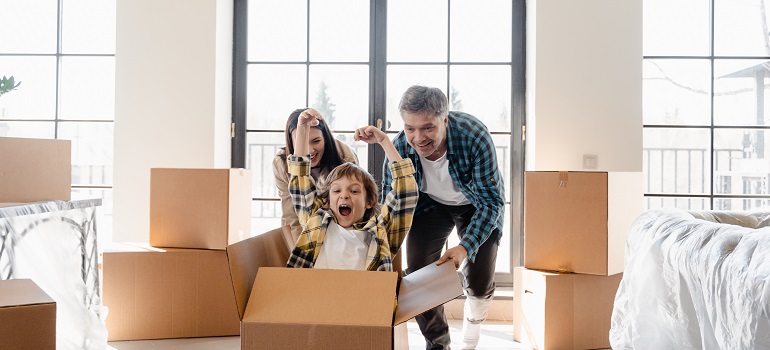people during their family move to Toronto suburbs
