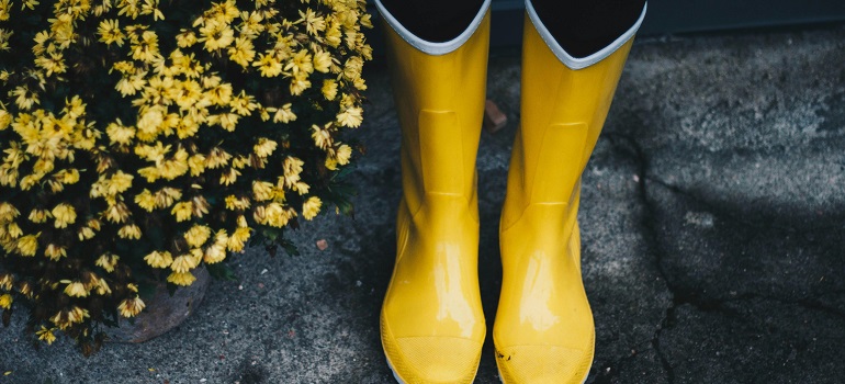 rubber boots 