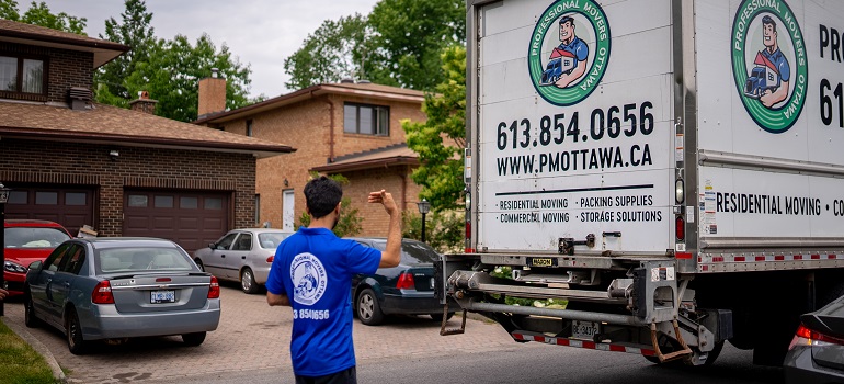 movers who can provide a detailed guide for newcomers in Ajax