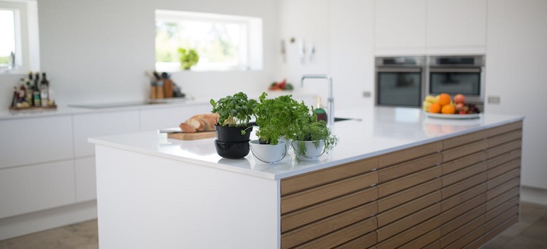 a clean and neat kitchen