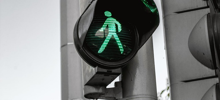 a traffic lights that help people who need to deal with challenges of urban living in Mississauga