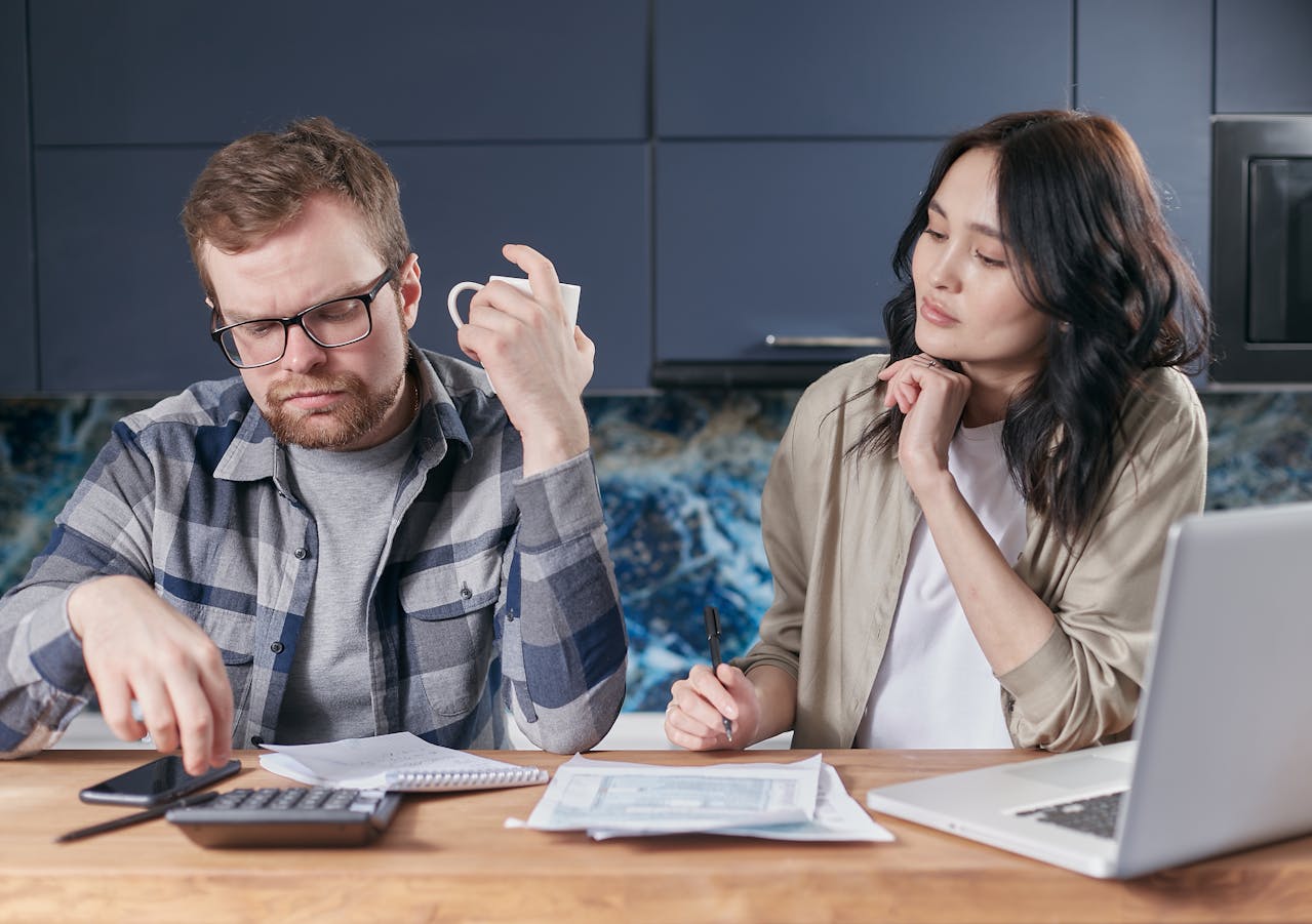 a couple planning for cost of living in Vaughan vs. Toronto
