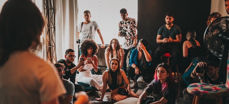 a diverse group of people