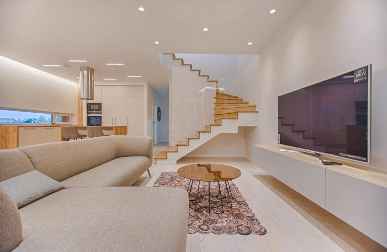a beige living room