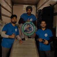 Certified relocation team and transport fleet showcasing the premium services of a trusted Moving Company Kleinburg.